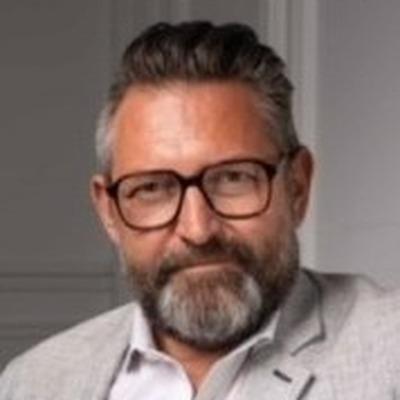 Janko Petrovic, agent général Generali à Charenton-le-Pont