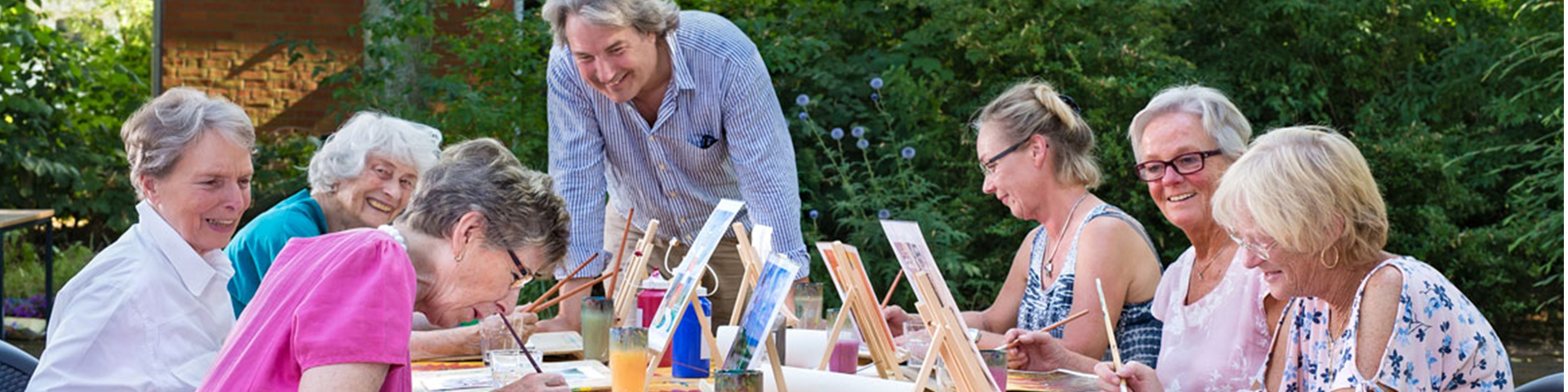 activité de plein air en maison de retraite