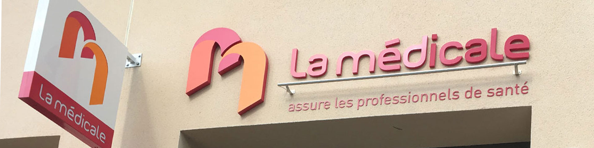 Enseigne d'une agence de La Médicale, compagnie de Generali