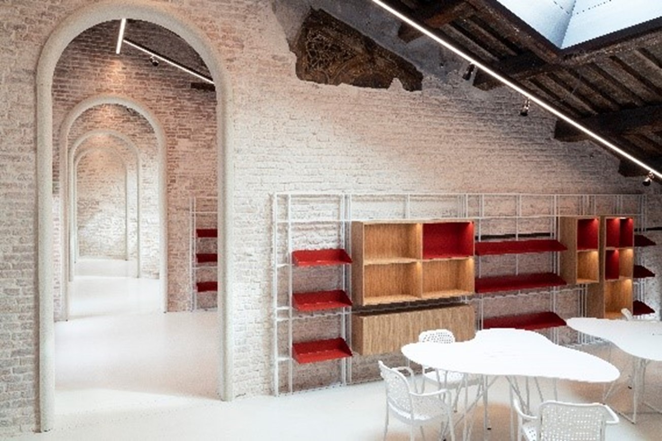 Crédits: Martino Lombezzi