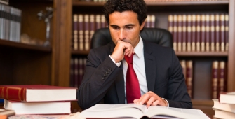 notaires obligation assurance