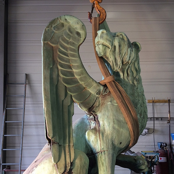 Restauration de la statue de Saint-Marc, Notre-Dame de Paris